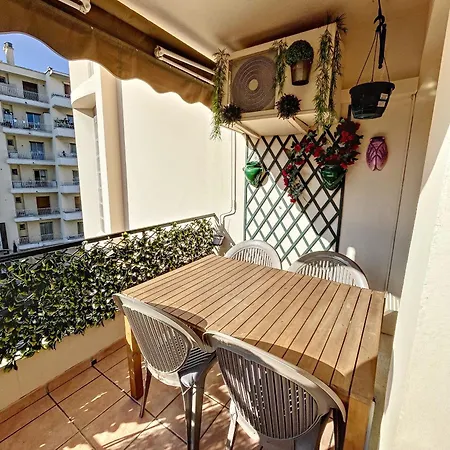 A 2 Pas Des Plages Et Centre 324l Ter Lejlighed Cannes