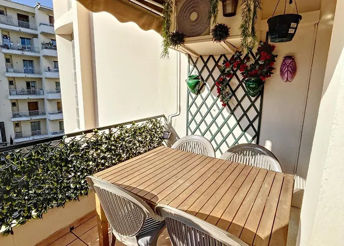 A 2 Pas Des Plages Et Centre 324l Ter Apartman Cannes
